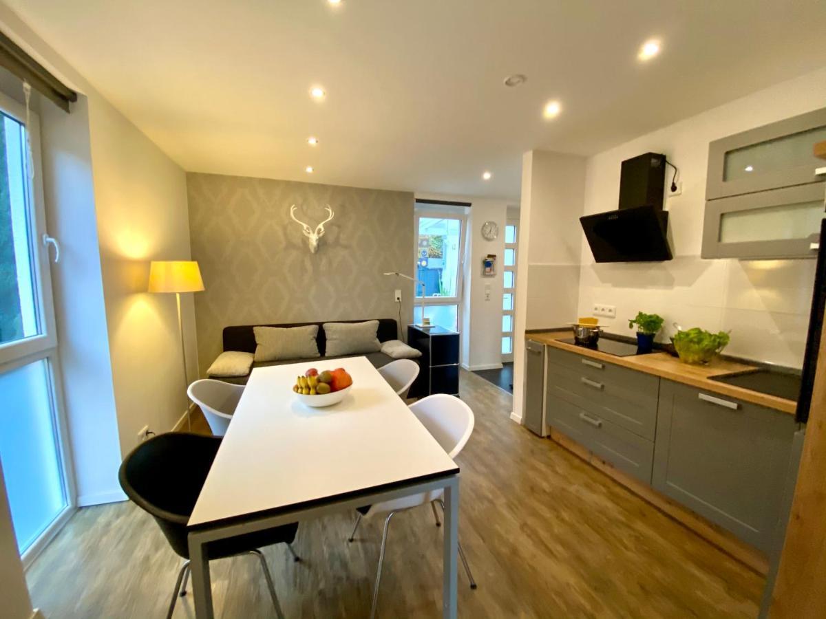 End Apartment